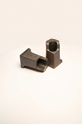 Blade holder for shredder